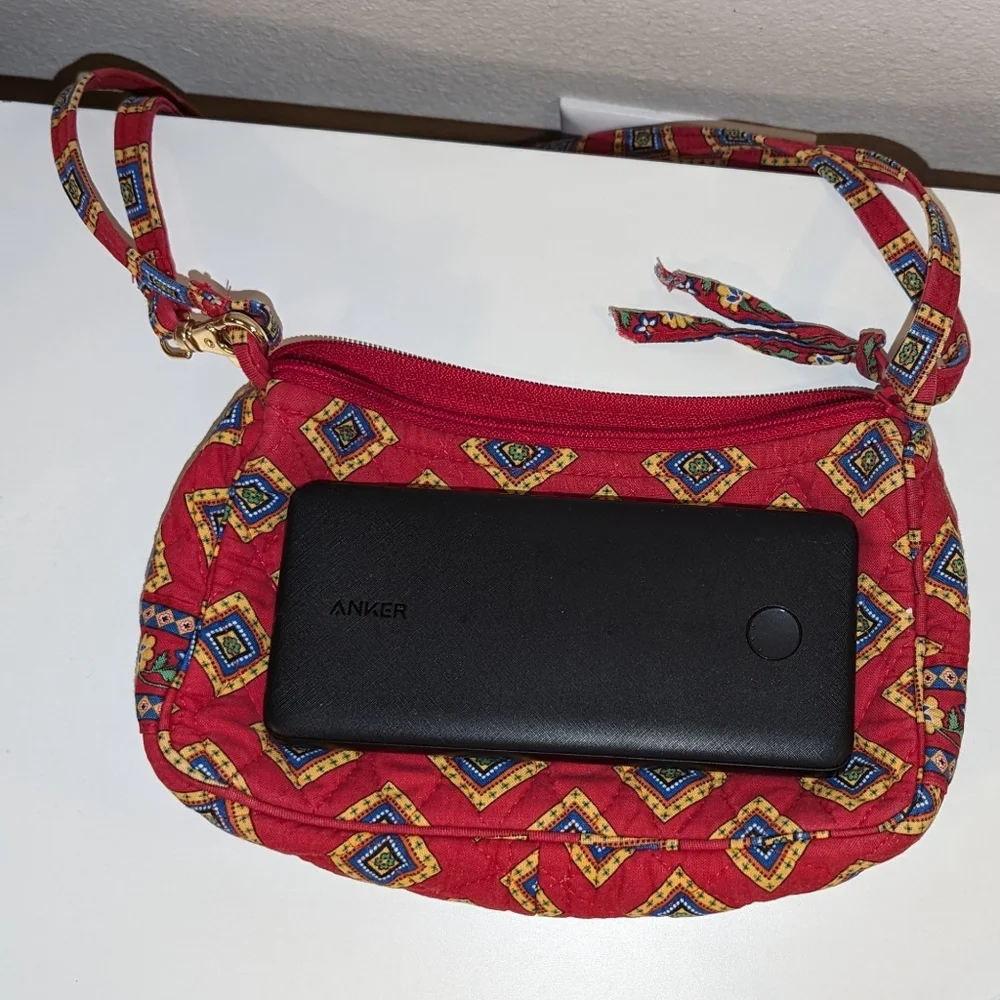 COPY - ๐ $3/$15 Vera Bradley "Villa Red" Small Crossbody Purse - Picture 3 of 16